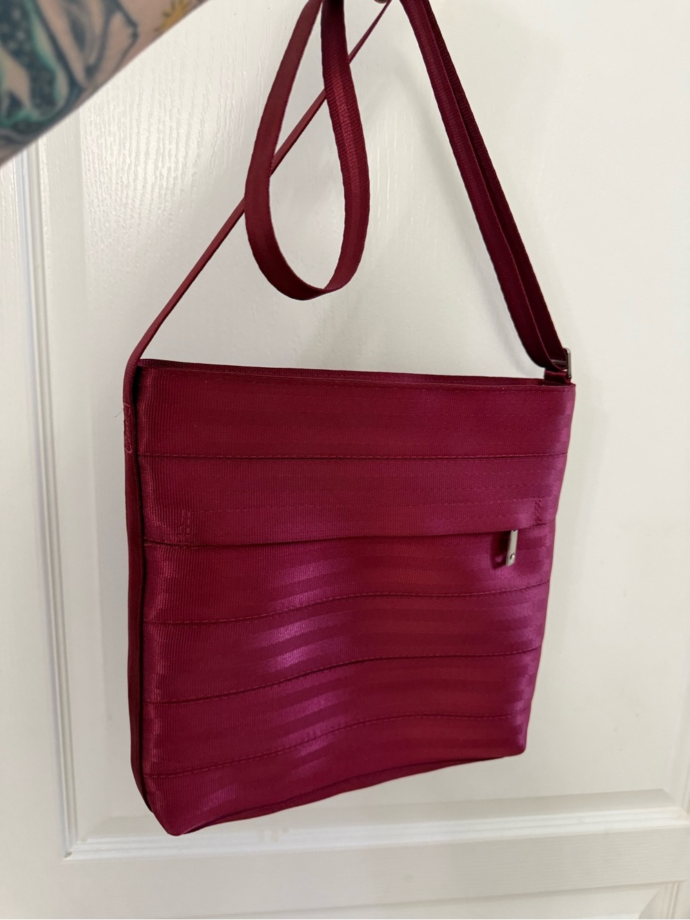 Harvey’s Burgundy Seatbelt Crossbody Shoulder Bag